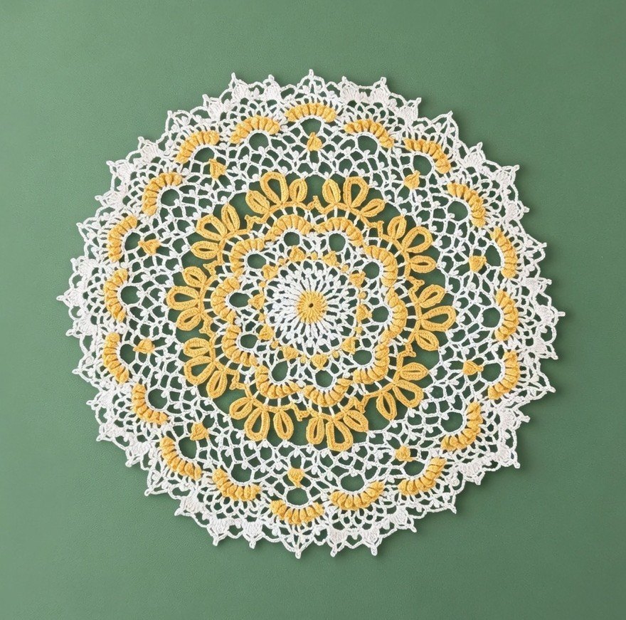 Amour Doily